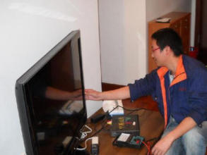 電視安裝,電視上墻移機(jī)。投影儀幕布安裝吊頂