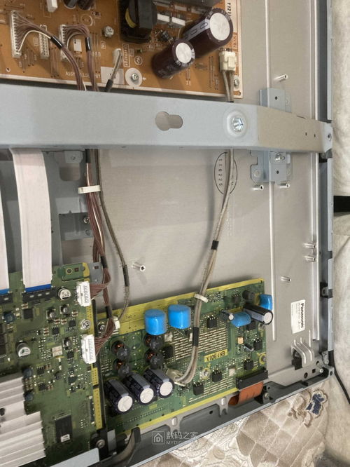 中間有條黑帶,拆修家里的等離子電視機(jī) panasonic th p42u20c