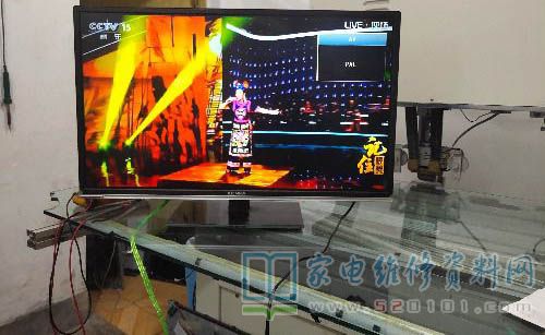 用飛線法修復康佳led32t12c液晶電視滿屏豎線的維修